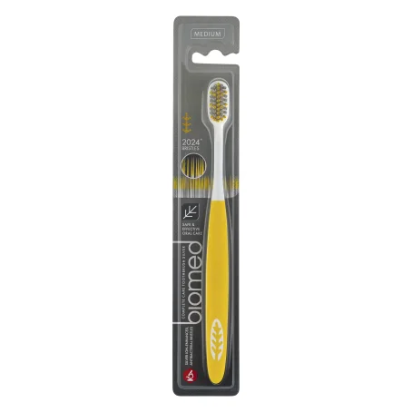 Зубна щітка Biomed Silver Medium (середня)